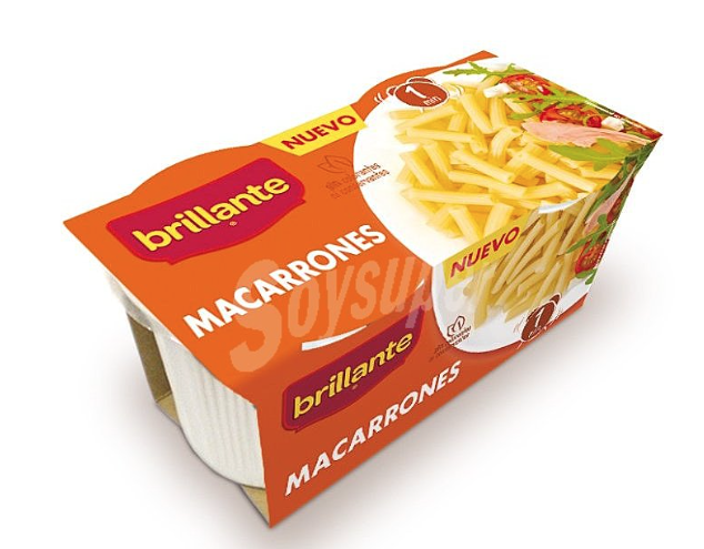 Salteado de verduras con una tortilla de claras y 1 vasito de macarrones.